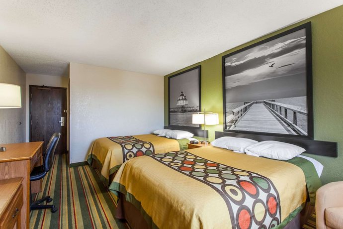 Imagen de la habitación del Hotel Super 8 by Wyndham College Park Wash DC Area. Foto 15