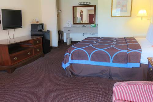 Imagen de la habitación del Hotel Super 8 by Wyndham College Park/Atlanta Airport West. Foto 7