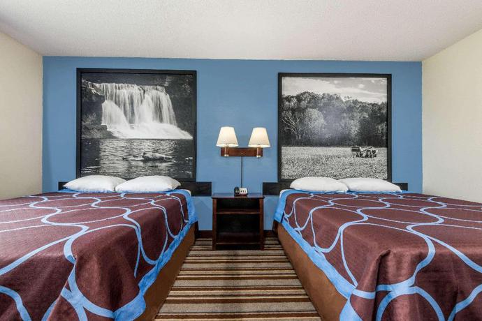 Imagen de la habitación del Hotel Super 8 by Wyndham Columbus/Edinburgh. Foto 6