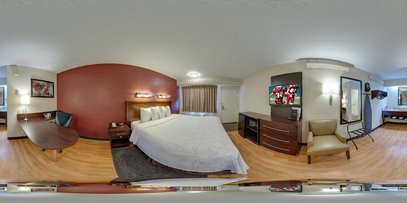 Imagen de la habitación del Hotel Super 8 by Wyndham Deerfield - Northbrook. Foto 12