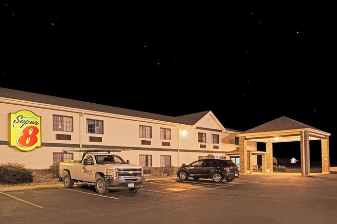 Imagen general del Hotel Super 8 by Wyndham Defiance. Foto 1
