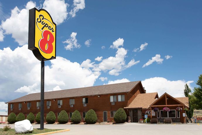 Imagen general del Hotel Super 8 by Wyndham Dubois. Foto 1
