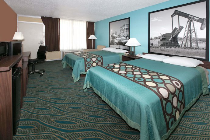 Imagen de la habitación del Hotel Super 8 by Wyndham Duncan. Foto 5