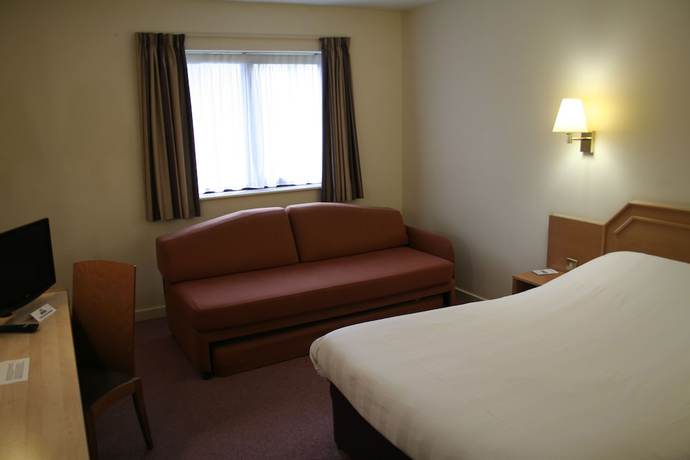Imagen de la habitación del Hotel Super 8 by Wyndham Durham. Foto 4
