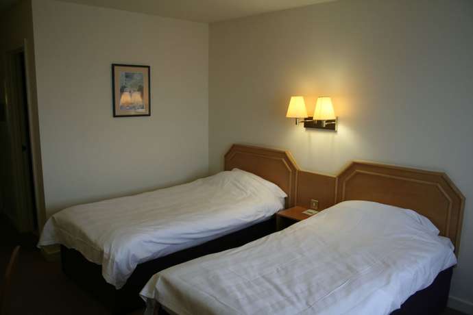 Imagen de la habitación del Hotel Super 8 by Wyndham Durham. Foto 5