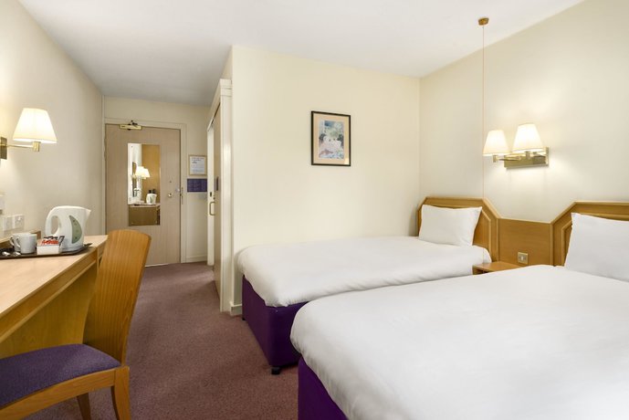 Imagen de la habitación del Hotel Super 8 by Wyndham Durham. Foto 8
