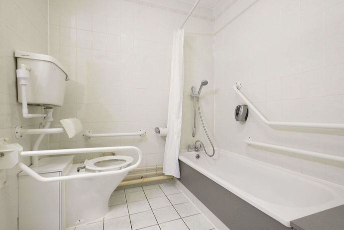 Imagen de la habitación del Hotel Super 8 by Wyndham Durham. Foto 13