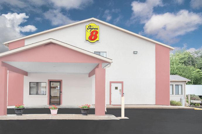 Imagen general del Hotel Super 8 by Wyndham East Moline. Foto 1