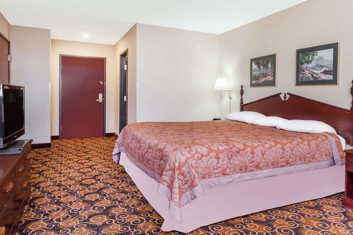 Imagen de la habitación del Hotel Super 8 by Wyndham Evansville North. Foto 4