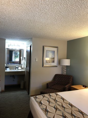 Imagen de la habitación del Hotel Super 8 by Wyndham Florence OR. Foto 9