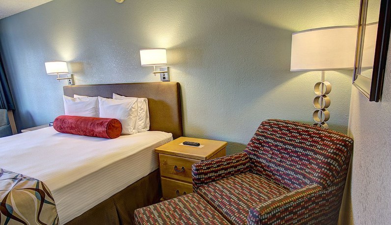 Imagen de la habitación del Hotel Super 8 by Wyndham Florence OR. Foto 12