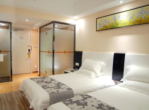Imagen de la habitación del Hotel Super 8 by Wyndham Fuzhou South Railway Station. Foto 4