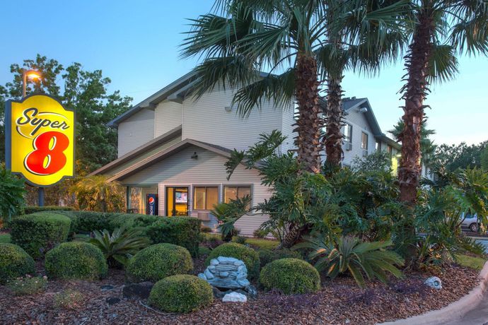 Imagen general del Hotel Super 8 by Wyndham Gainesville I-75 Hospital/University Area. Foto 1