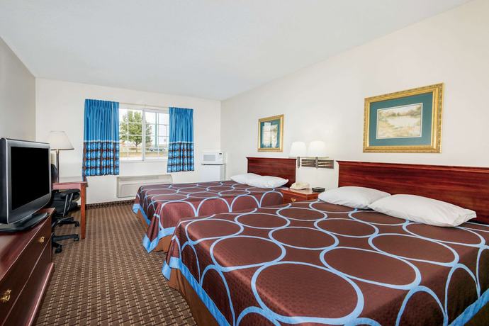 Imagen de la habitación del Hotel Super 8 by Wyndham Gardner, Gardner. Foto 4