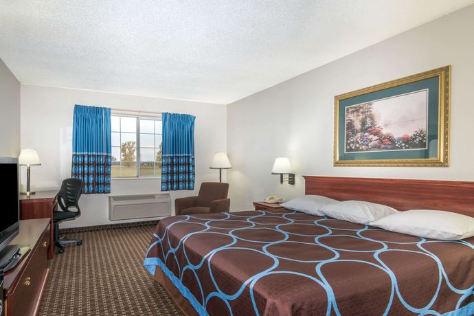 Imagen de la habitación del Hotel Super 8 by Wyndham Gardner, Gardner. Foto 5