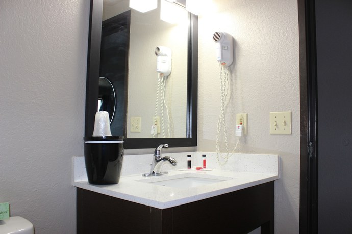 Imagen de la habitación del Hotel Super 8 by Wyndham Grand Rapids/Wyoming. Foto 10