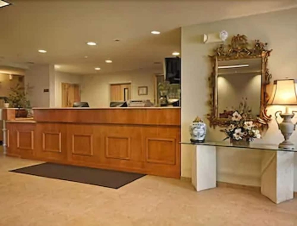 Imagen de los interiores del Hotel Super 8 by Wyndham Hagerstown/Halfway Area. Foto 17