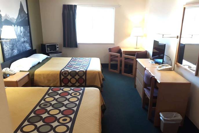 Imagen de la habitación del Hotel Super 8 by Wyndham Hamilton. Foto 5