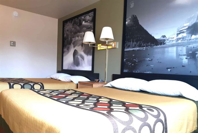 Imagen de la habitación del Hotel Super 8 by Wyndham Hamilton. Foto 8