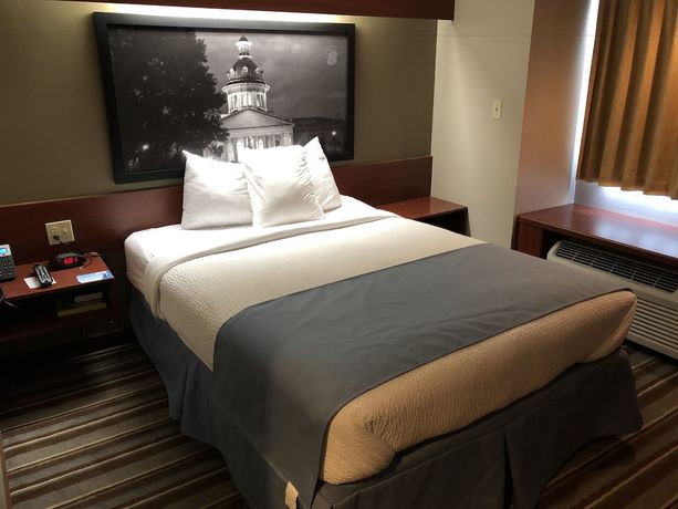 Imagen de la habitación del Hotel Super 8 by Wyndham Harbison/Parkridge Hospital. Foto 8