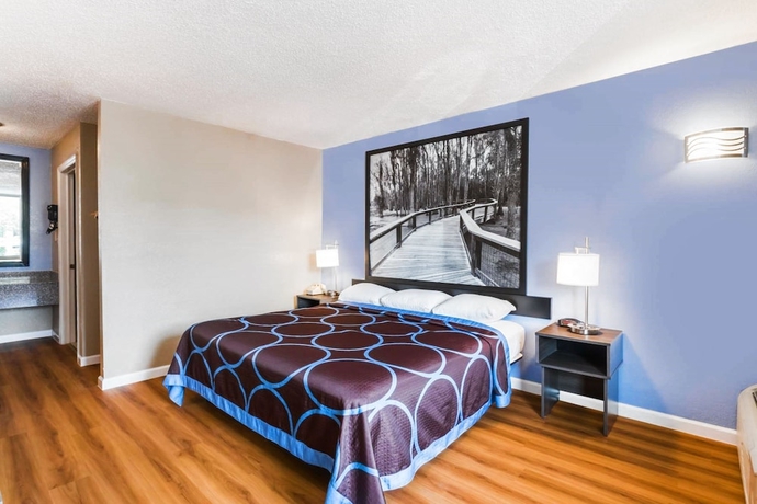 Imagen de la habitación del Hotel Super 8 by Wyndham Hardeeville/Savannah North. Foto 12