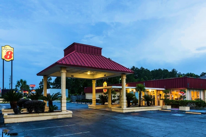 Imagen general del Hotel Super 8 by Wyndham Hardeeville/Savannah North. Foto 1