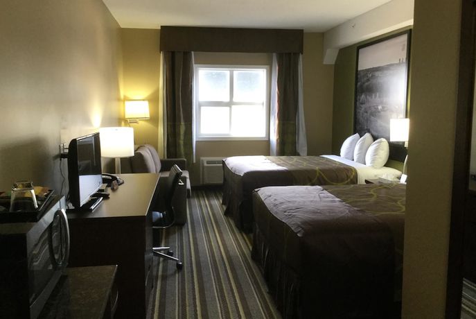 Imagen de la habitación del Hotel Super 8 by Wyndham Hardisty. Foto 6