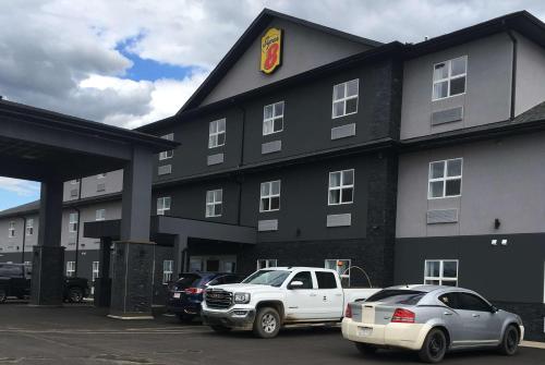 Imagen general del Hotel Super 8 by Wyndham Hardisty. Foto 12