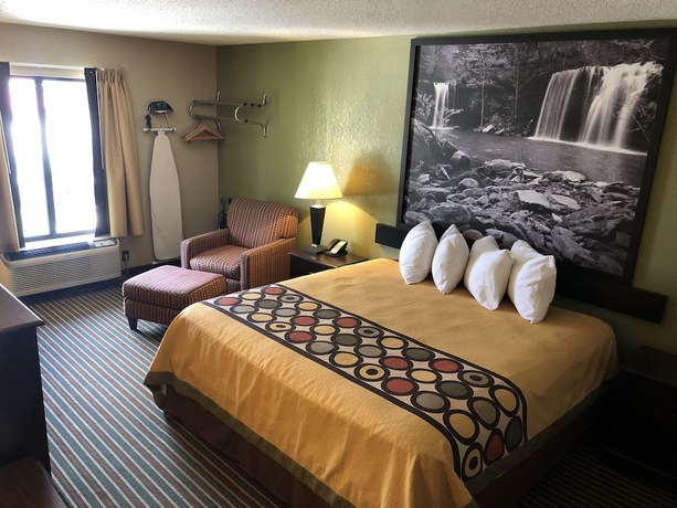 Imagen de la habitación del Hotel Super 8 by Wyndham Harrison AR. Foto 9