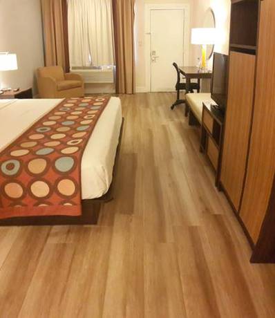 Imagen de la habitación del Hotel Super 8 by Wyndham Homestead Florida City Gateway to Keys. Foto 5