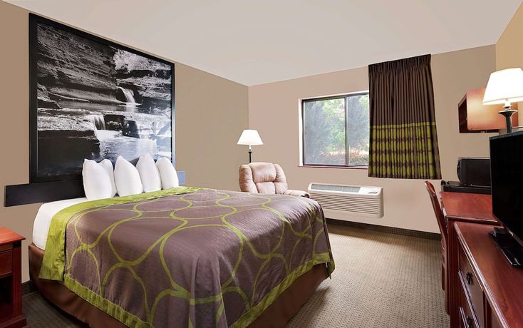 Imagen de la habitación del Hotel Super 8 by Wyndham Ithaca. Foto 6