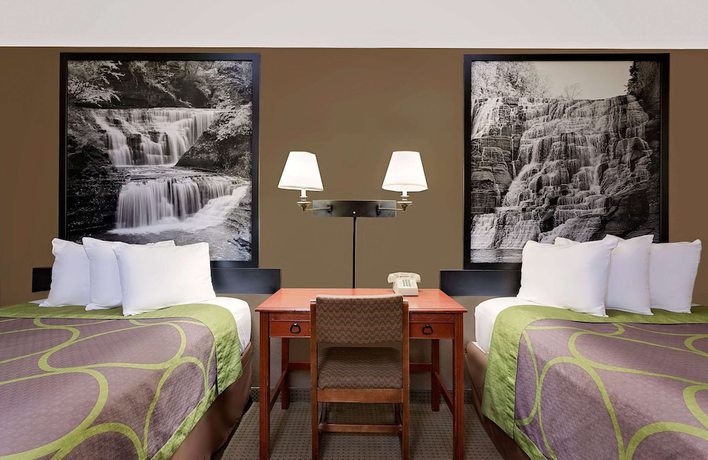 Imagen de la habitación del Hotel Super 8 by Wyndham Ithaca. Foto 12