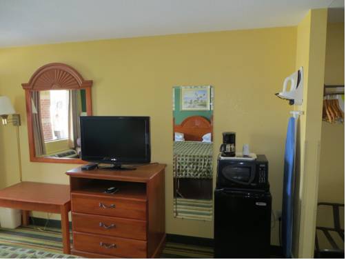 Imagen de la habitación del Hotel Super 8 by Wyndham Jacksonville AR. Foto 6