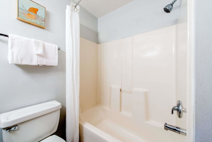 Imagen de la habitación del Hotel Super 8 by Wyndham Lake Charles/Sulphur. Foto 7