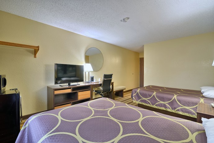 Imagen de la habitación del Hotel Super 8 by Wyndham Latham - Albany Airport. Foto 5