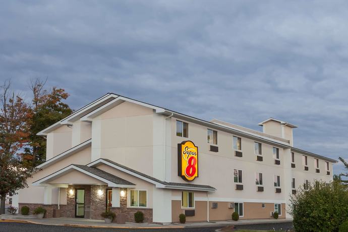 Imagen general del Hotel Super 8 by Wyndham Latham - Albany Airport. Foto 1