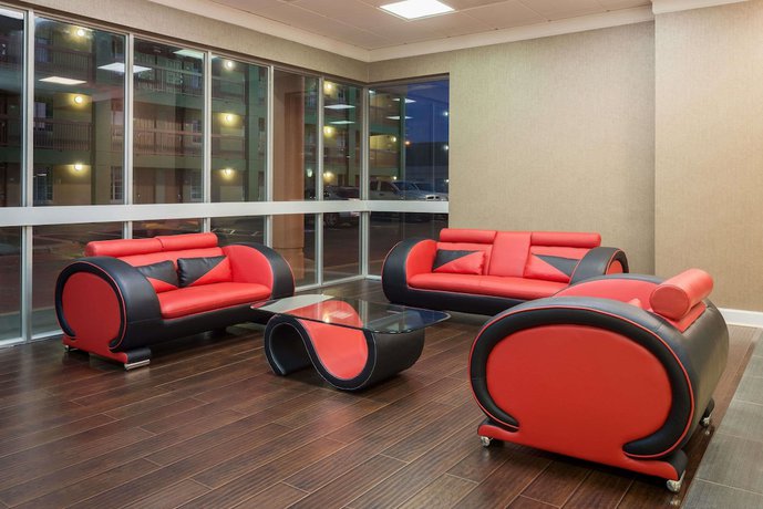 Imagen de los interiores del Hotel Super 8 by Wyndham Little Rock/Otter Creek. Foto 16