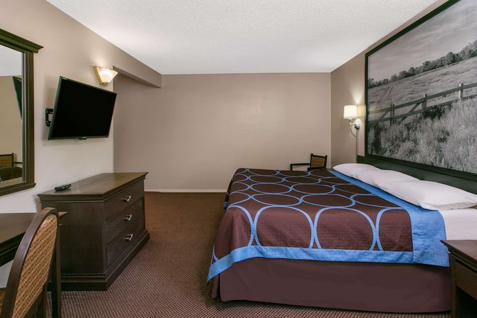 Imagen de la habitación del Hotel Super 8 by Wyndham Lubbock Civic Center North. Foto 7