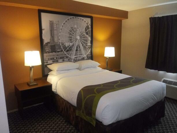 Imagen de la habitación del Hotel Super 8 by Wyndham Lynnwood. Foto 2