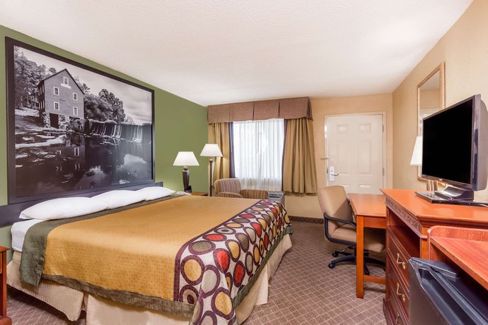 Imagen de la habitación del Hotel Super 8 by Wyndham Macon West. Foto 8