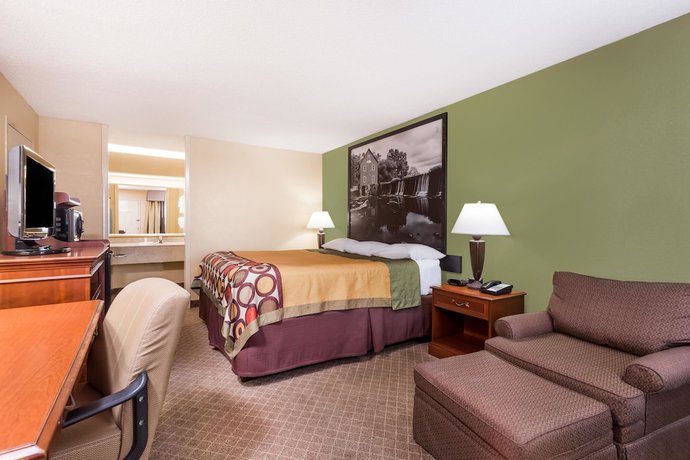Imagen de la habitación del Hotel Super 8 by Wyndham Macon West. Foto 10