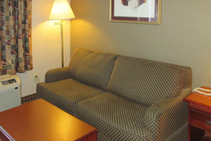 Imagen de la habitación del Hotel Super 8 by Wyndham Manchester TN. Foto 9