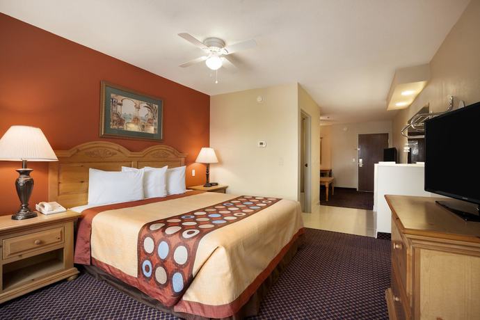 Imagen de la habitación del Hotel Super 8 by Wyndham Marana/Tucson Area. Foto 4