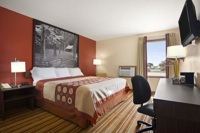 Imagen de la habitación del Hotel Super 8 by Wyndham Mattoon. Foto 14