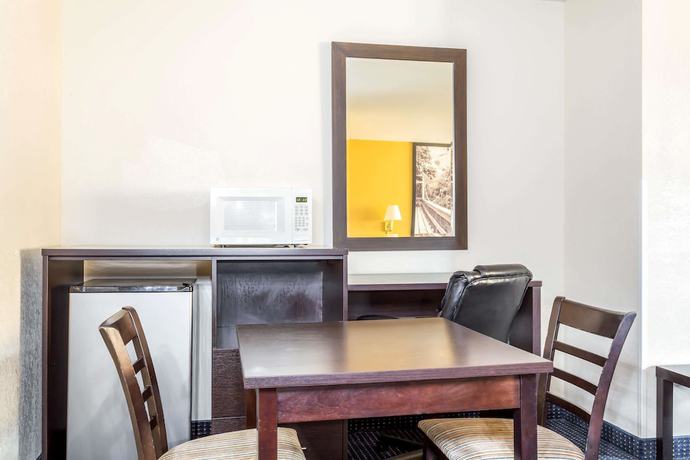 Imagen de la habitación del Hotel Super 8 by Wyndham - Mesa/Gilbert. Foto 3