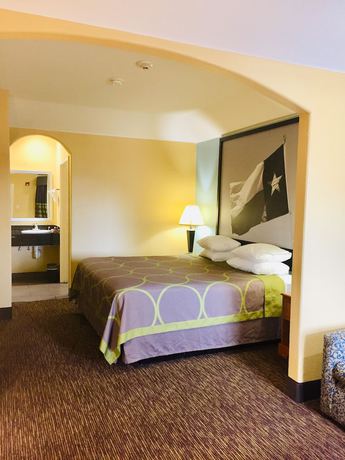 Imagen de la habitación del Hotel Super 8 by Wyndham Montgomery/ Lake Conroe. Foto 6