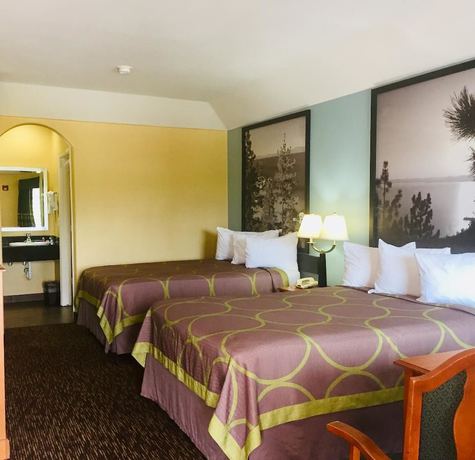 Imagen de la habitación del Hotel Super 8 by Wyndham Montgomery/ Lake Conroe. Foto 12