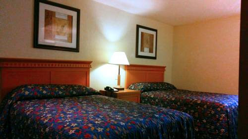 Imagen de la habitación del Hotel Super 8 by Wyndham Monticello NY. Foto 7