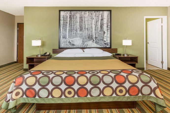 Imagen de la habitación del Hotel Super 8 by Wyndham Montrose. Foto 6