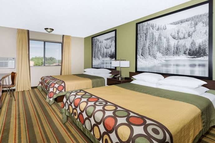 Imagen de la habitación del Hotel Super 8 by Wyndham Montrose. Foto 7